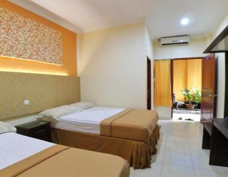 Hotel Pelangi Kupang  Eksteriør billede